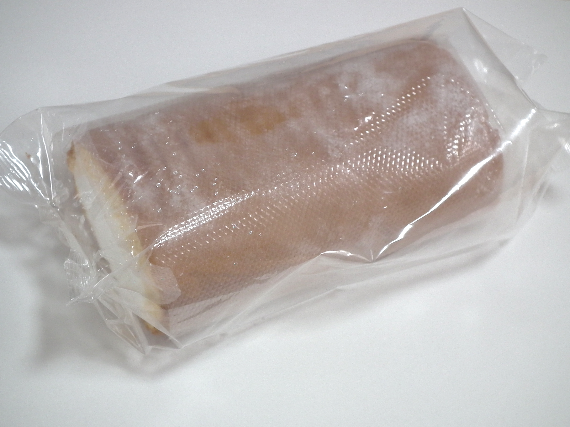 訳ありロールケーキ